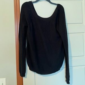 Lulu’s | Black Sweater